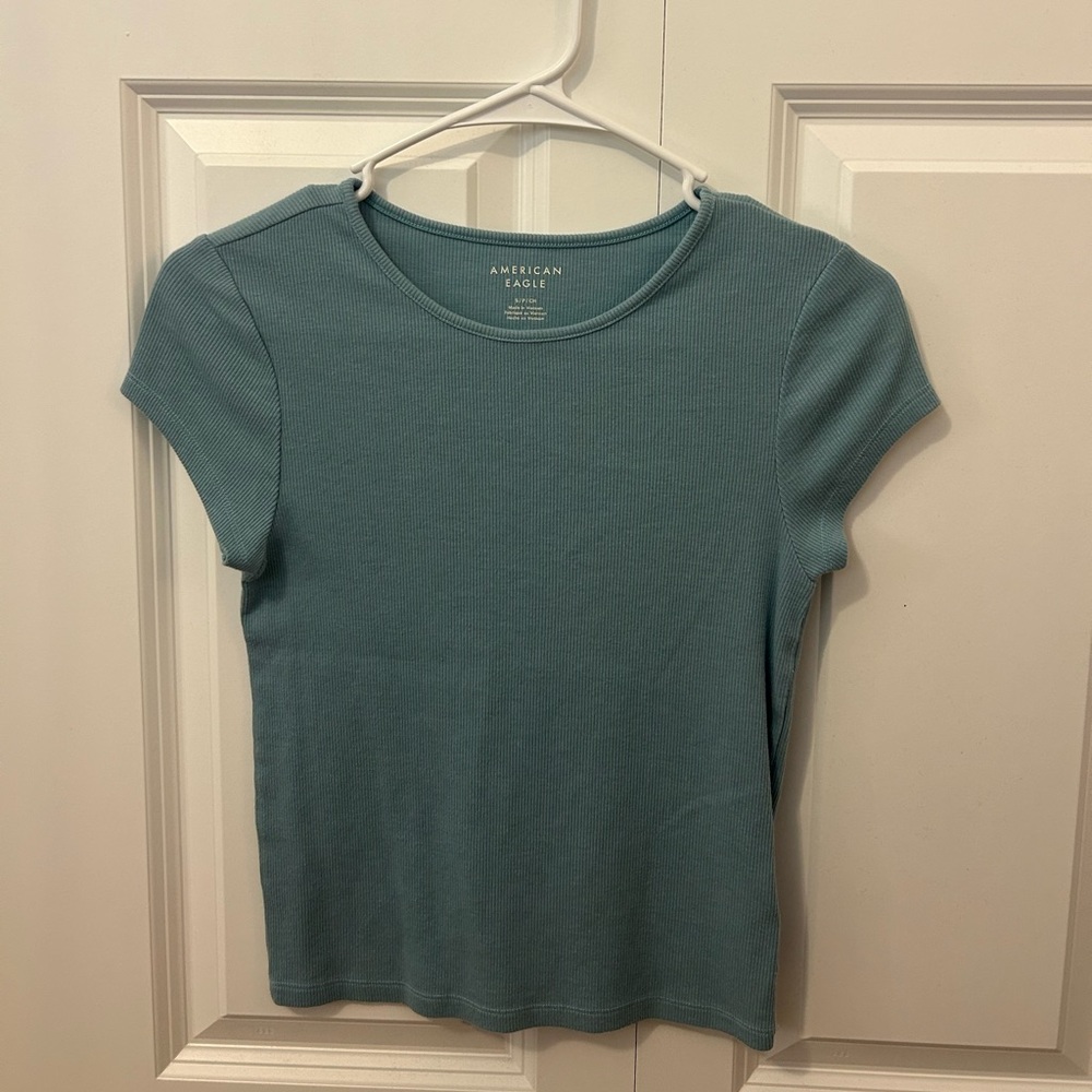 American Eagle Outfitters Teal Short Sleeve Tee